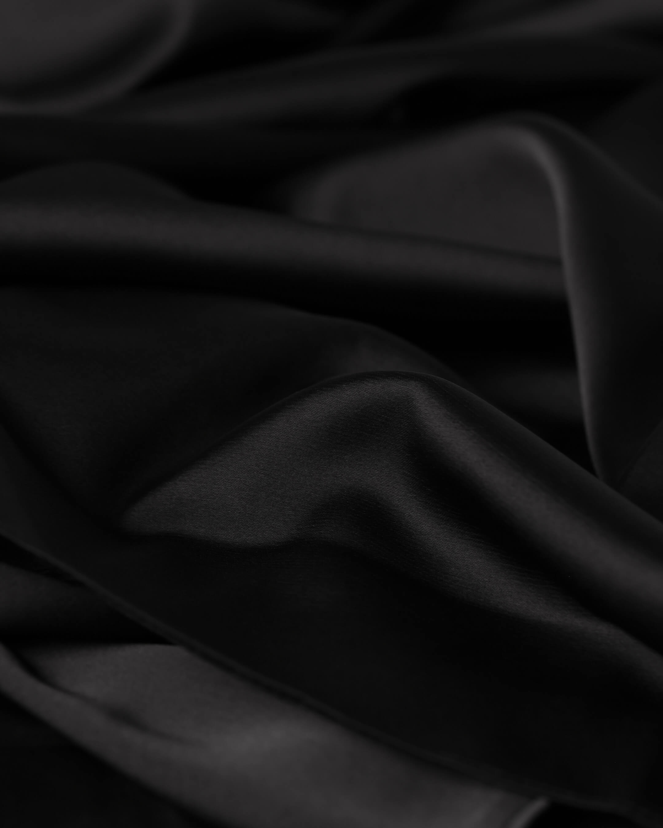 Lux Black Sarong